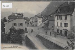 Le Bouveret - Hotel Bellevue, Cafe Central - Photo: Charnaux
