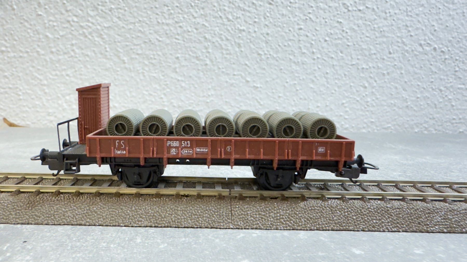 Lima Modellini di ferrovie: Lima Güterwagen H0 / DC – Usato da Windlach venduto da Kelebra 1