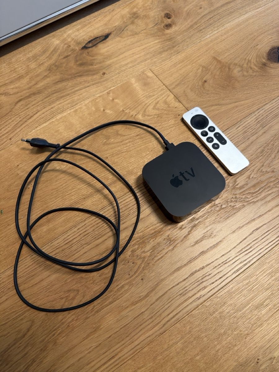 Telecomandi: Apple TV 32GB – Usato da Zürich venduto da Sven91