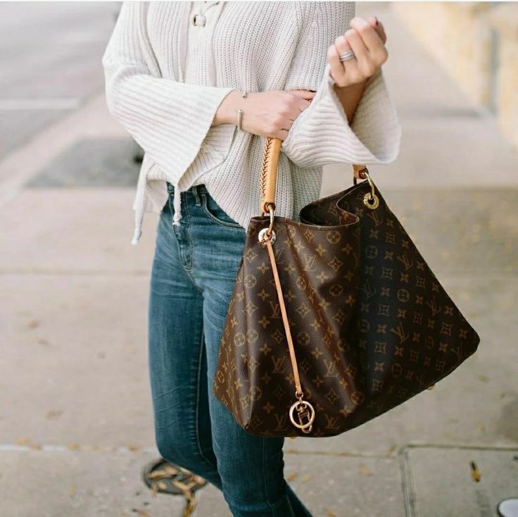 Louis Vuitton Borse da donna: Louis Vuitton Artsy – Usato da Reinach AG venduto da BisMad3 2