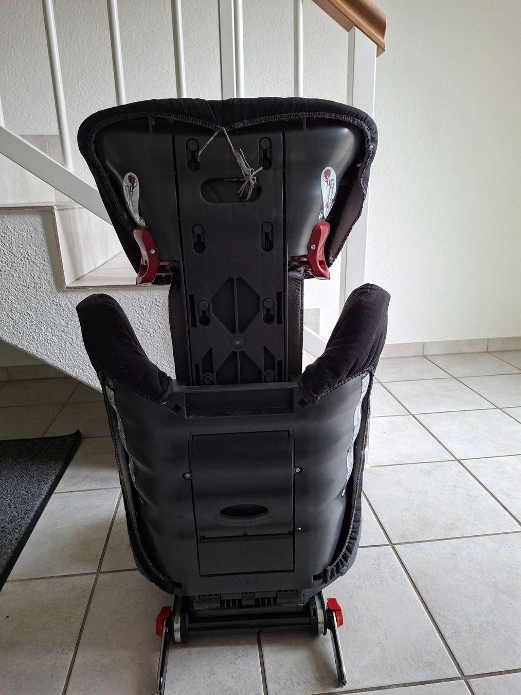 Seggiolini per auto: Kinderautositz Römer – Usato da Wilen b. Wollerau venduto da Freyli01 1