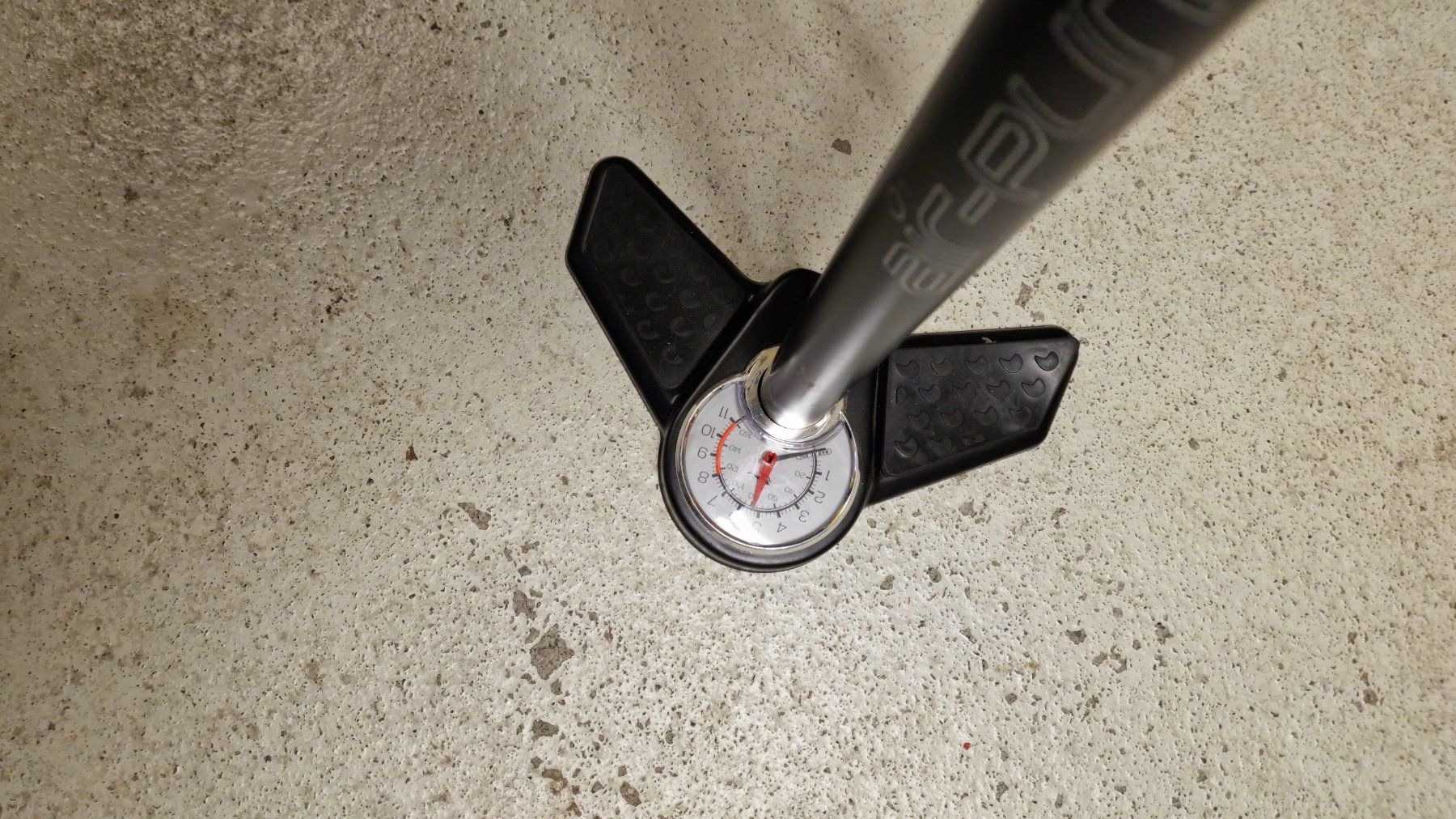 Pompe: Air Pump Standluftpumpe, Luftpumpe, Pumpe – Usato da Nebikon venduto da Japostyle 2