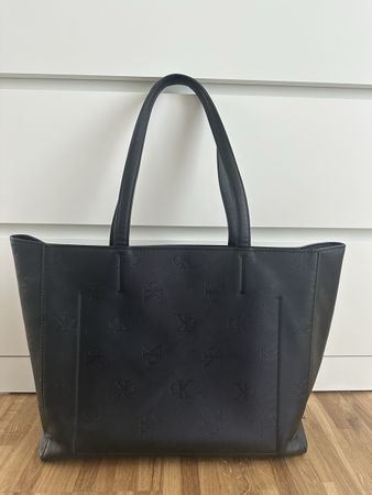 Schwarze Calvin Klein Shopper Tasche - Neuwertig!