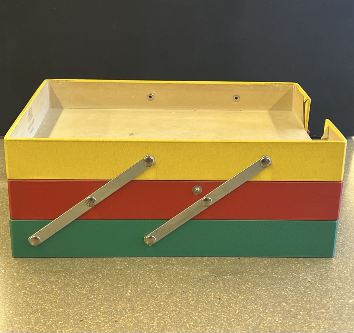 Contenitori & Simili: Vintage 80er BIELLA Ablagefächer – Usato da Cham venduto da ReUse_and_ReCycle 2