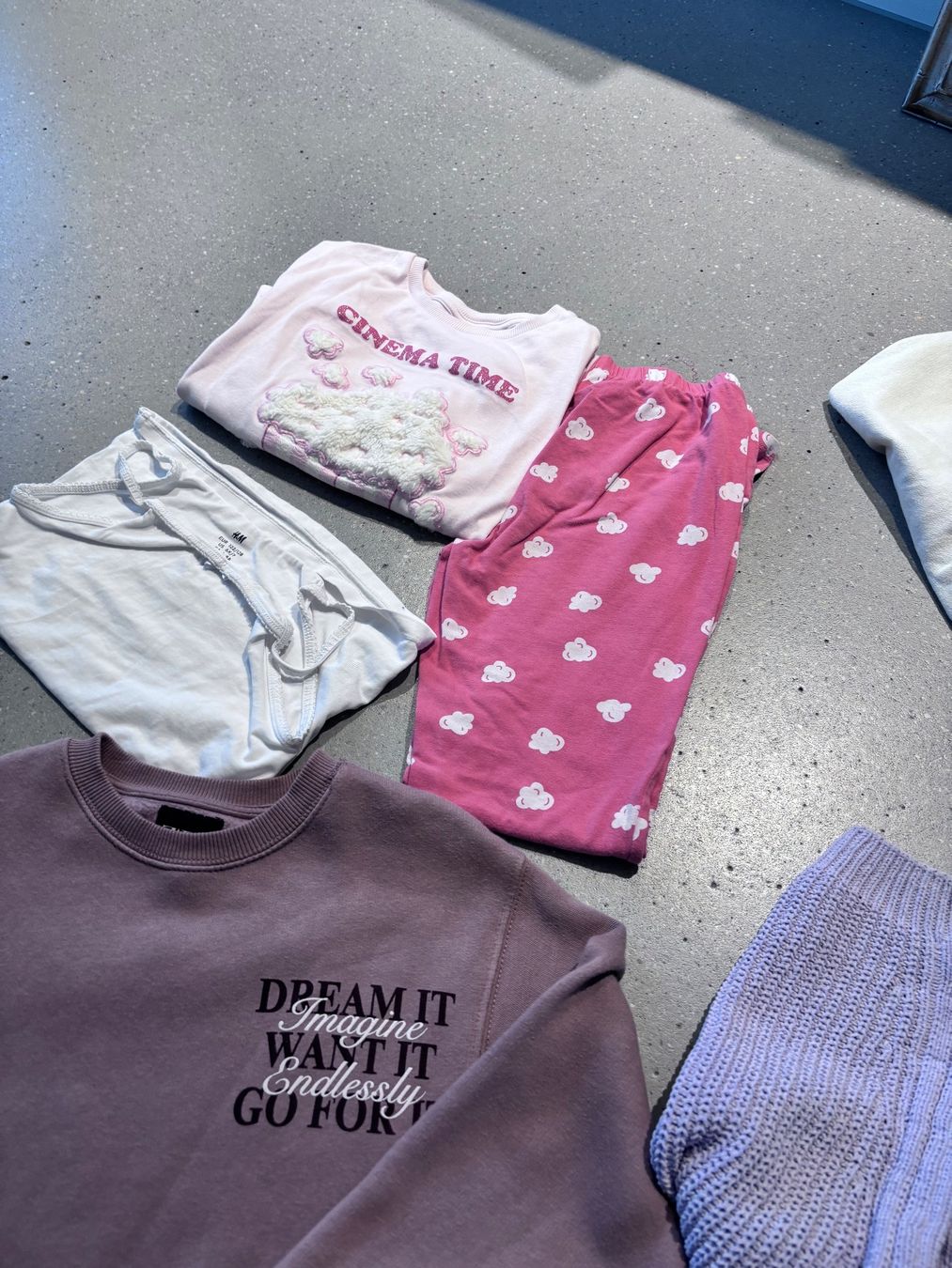 Zara Lotti & Set di vestiti: Zara Kleiderpaket 140 – Usato da Zürich venduto da engebrunau 5