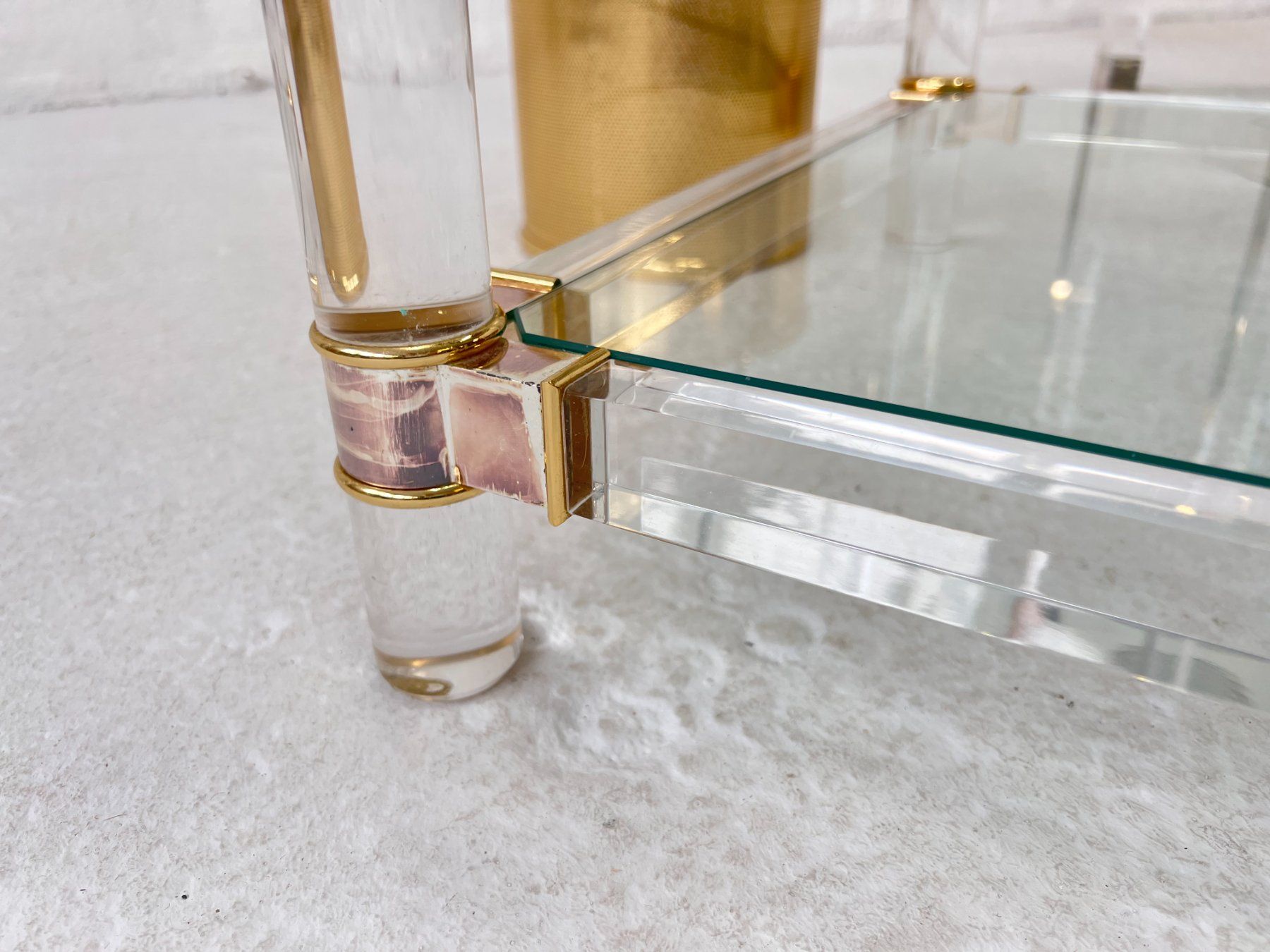 Tavoli: 80er Jahre Beistelltisch - Plexiglas – Usato da Walzenhausen venduto da stilvollwohnen 6