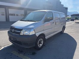 Toyota Hiace D4-D ab CHF 1.-