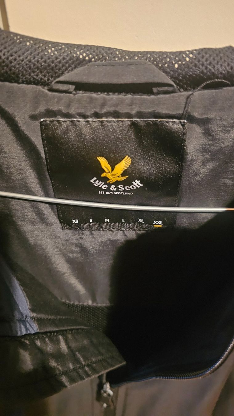 Giacche: Veste Lyle & Scott noire XXL – Usato da Bernex venduto da Syssi57 1