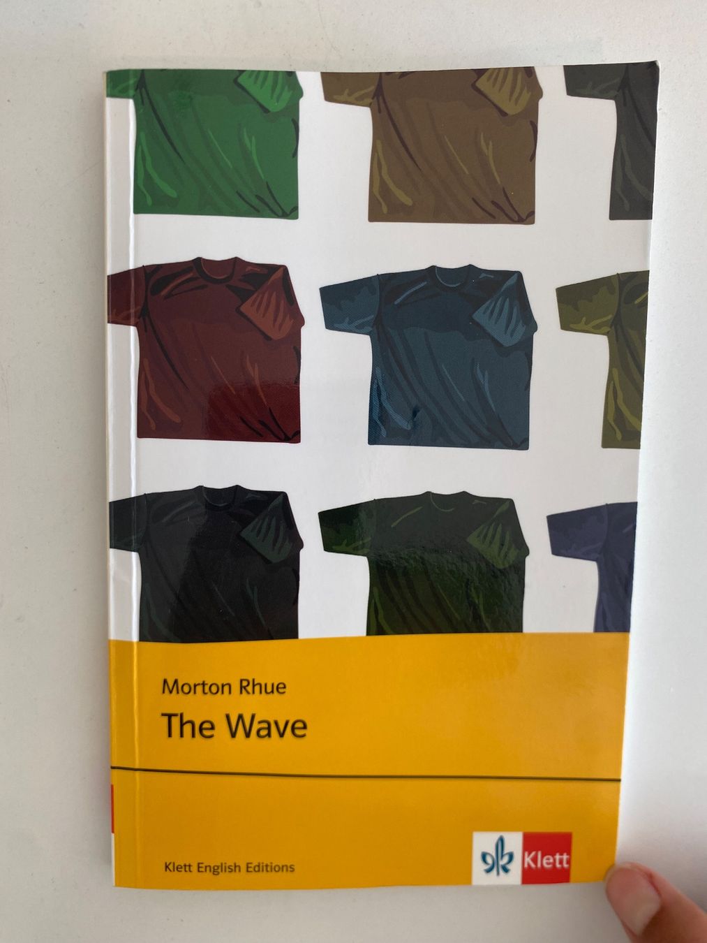 Bücher: The Wave von Morton Rhue – Gebraucht aus Aarberg von aliyaderpinguin