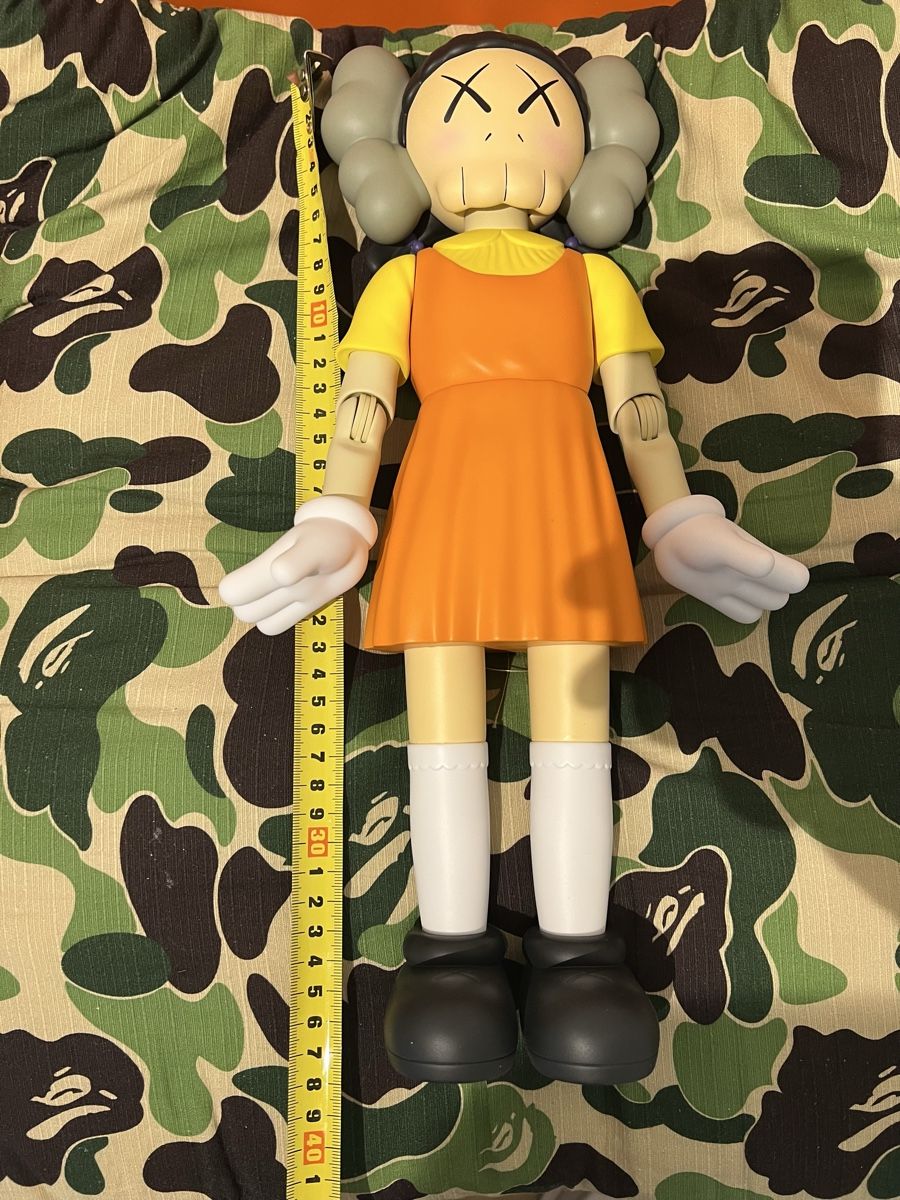 Statuette: KAWS x Squid Game Figur – Nuovo e nell'imballaggio originale da Zürich venduto da Realvintagesale 5