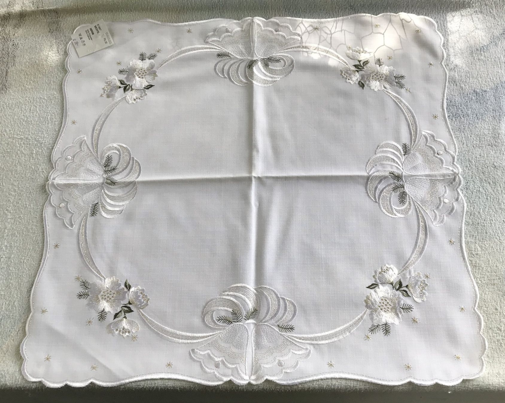 Altra biancheria da tavola: STOFF TISCHTUCH SEEFELD NEU 58X58CM – Nuovo (secondo la descrizione) da Ostermundigen venduto da Wyatt-Earp