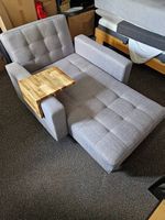 Elegante Relaxliege / Liegesofa - handgefertigter Holzablage