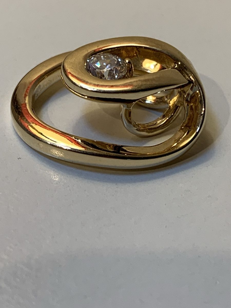 Pierre Lang Catenine: Pierre Lang Anhänger mit Orginal Kautschukkette – Usato da Nunningen venduto da mochflo 7