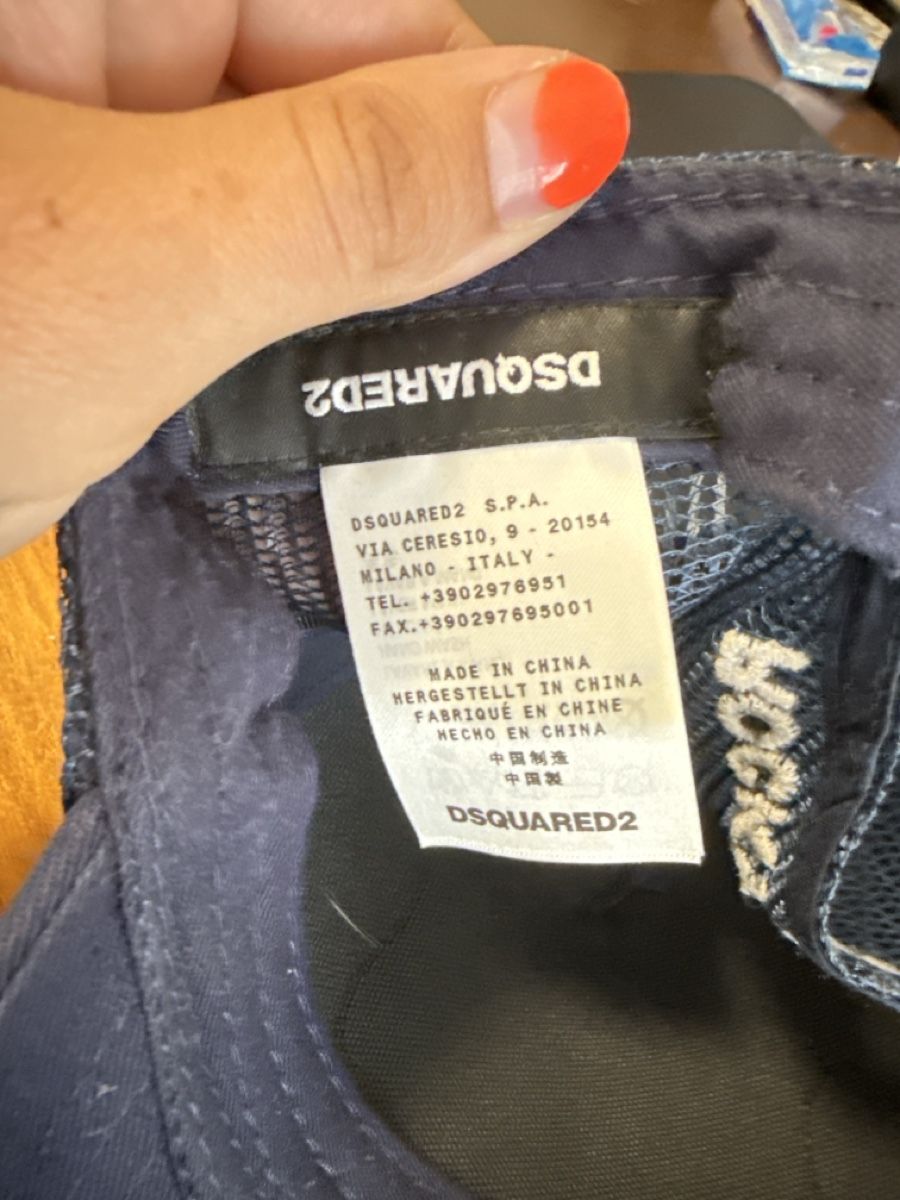 Dsquared2 Autres vêtements & accessoires: Dsquared2 Cap – Neuf (Voir description) à Bettlach par Mrsdelux 2