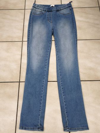 Damen Jeans Bodyright blau Grösse 38 guter Zustand