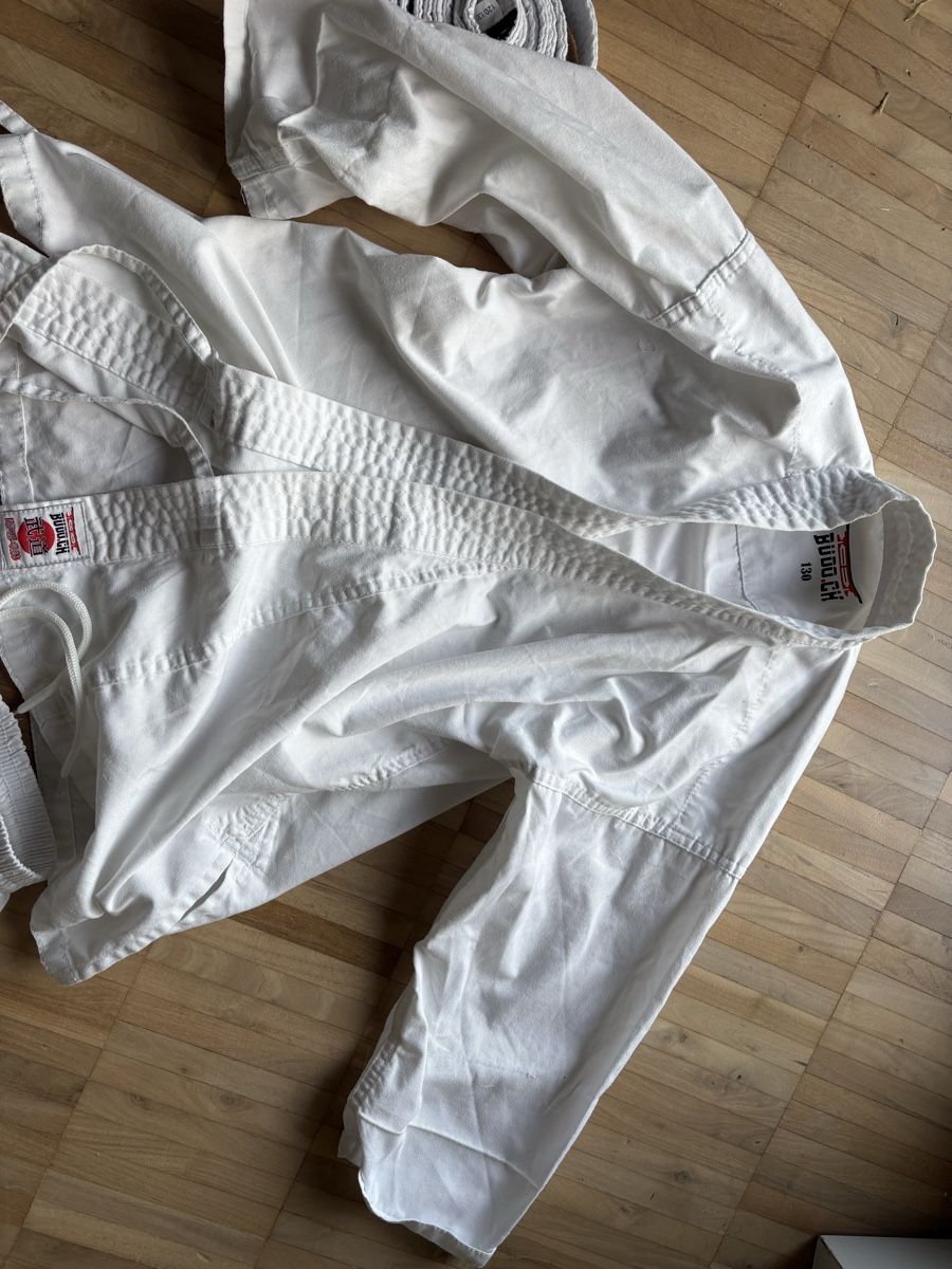 Kimono: Kimono Karate 130 – Usato da Zürich venduto da chemostat 1