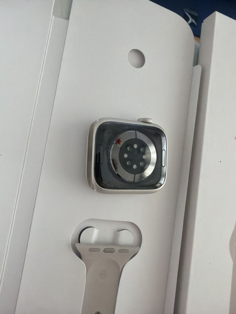 Apple Smartwatch: Apple Watch - Serie 8 – Gebraucht aus zürich von may_yj9f