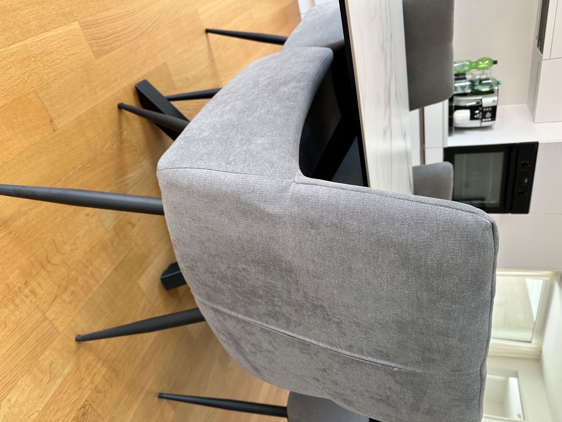 Micasa Set de table et chaises: Moderner Esstisch mit 4 Stühlen – D'occasion à Wädenswil par mar_8jg5 3