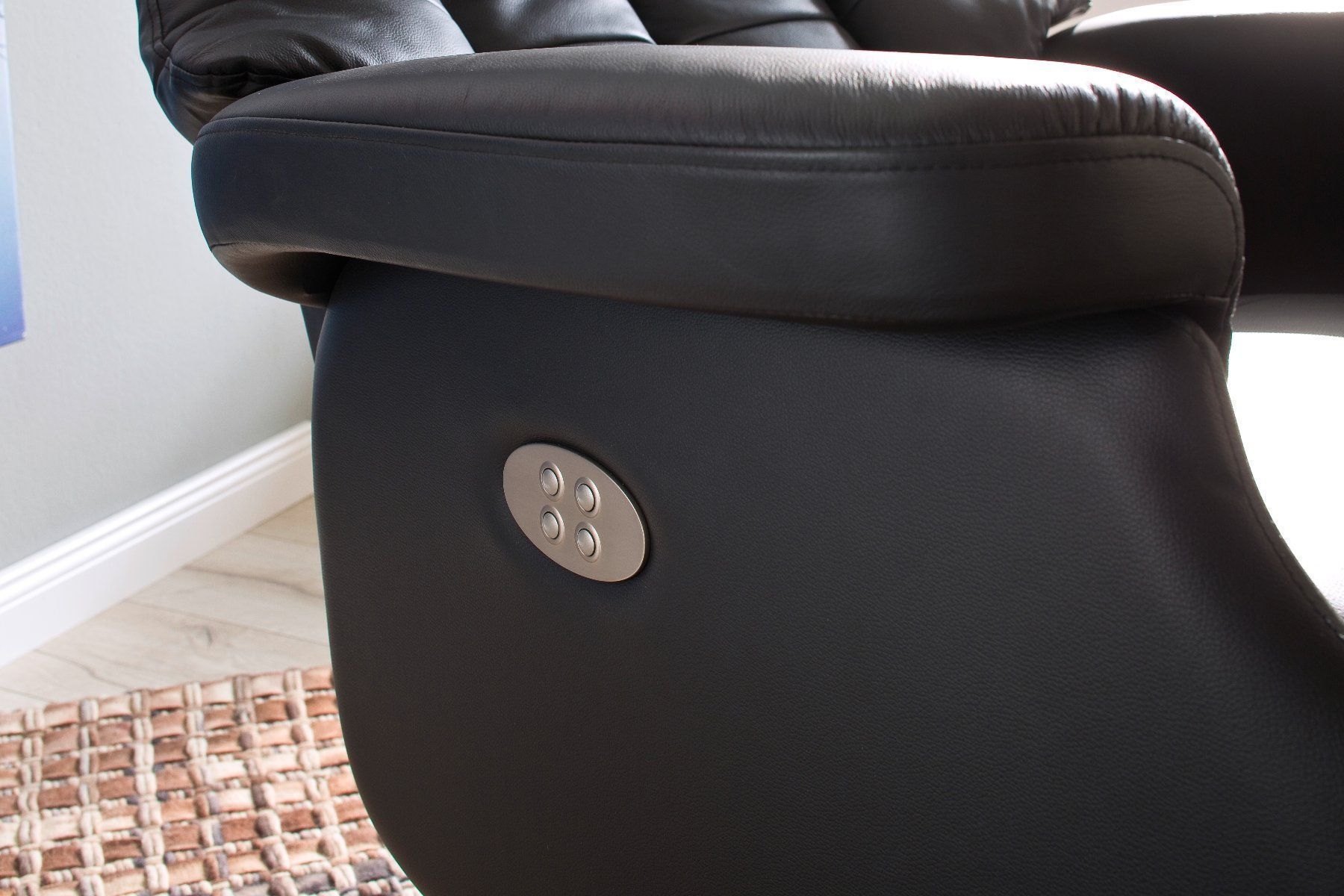 Poltrone: Relax Sessel CALGARY Leder schwarz 2 Motoren – Nuovo e nell'imballaggio originale da Unterentfelden venduto da moebelrufli 2
