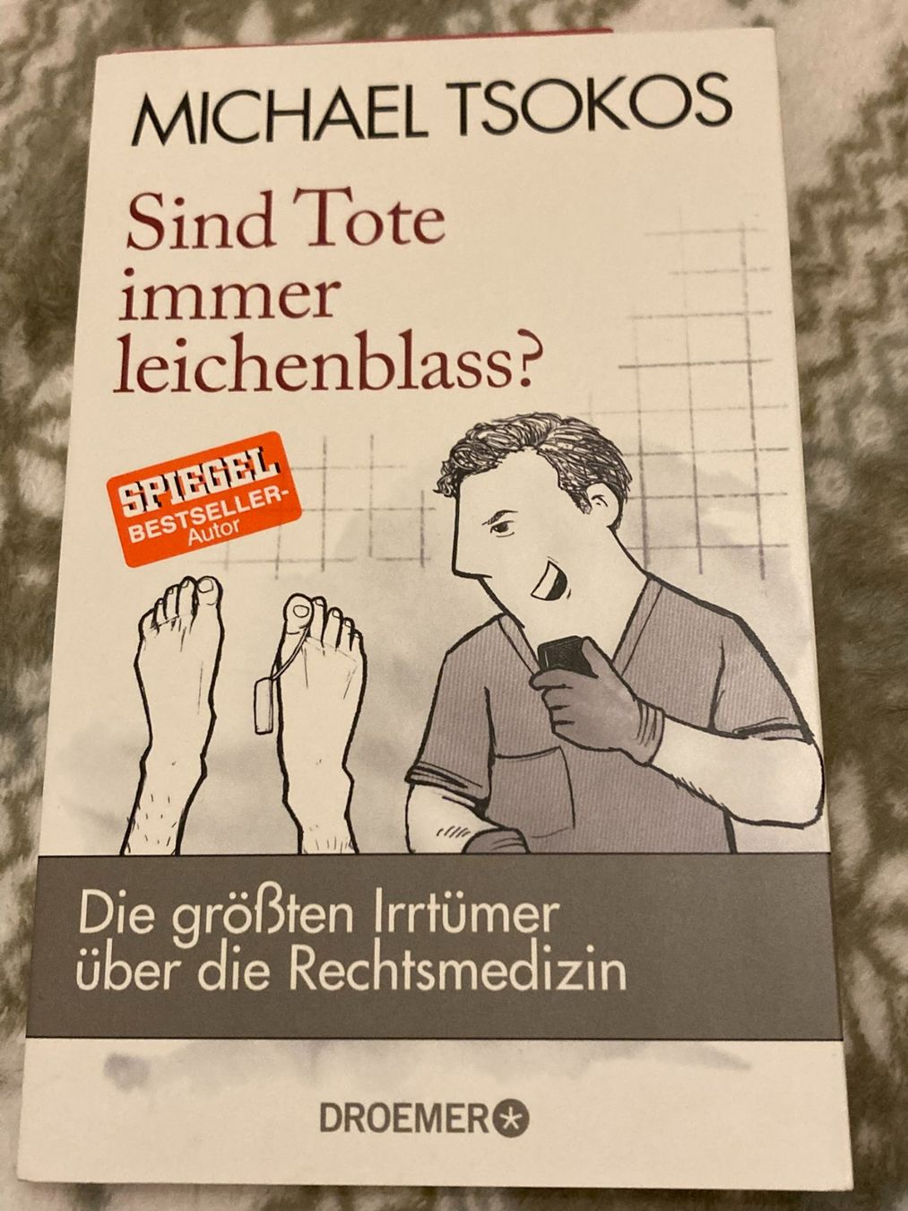 Libri: Sind Tote immer leichenblass? – Usato da Niederscherli venduto da ypsilon315
