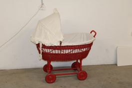 antiker Stubenwagen