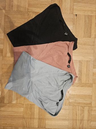 Lot de 3 T-shirts Vero Moda couleurs variées taille M
