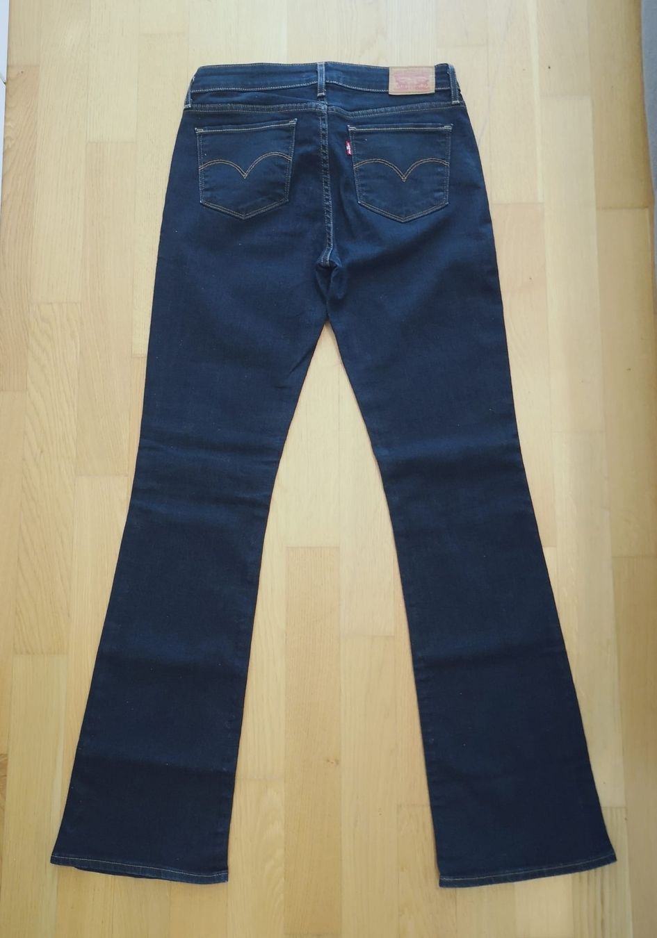 Levi's Jeans: Levis 715 Bootcut W28 L32 dunkelblau  – Gebraucht aus Niederbipp von lau_bm67 1