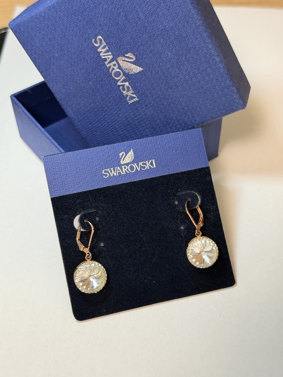 Swarovski Ohrringe & -stecker: Swarovski Ohrringe – Gebraucht aus Visp von lil_tq8p 4
