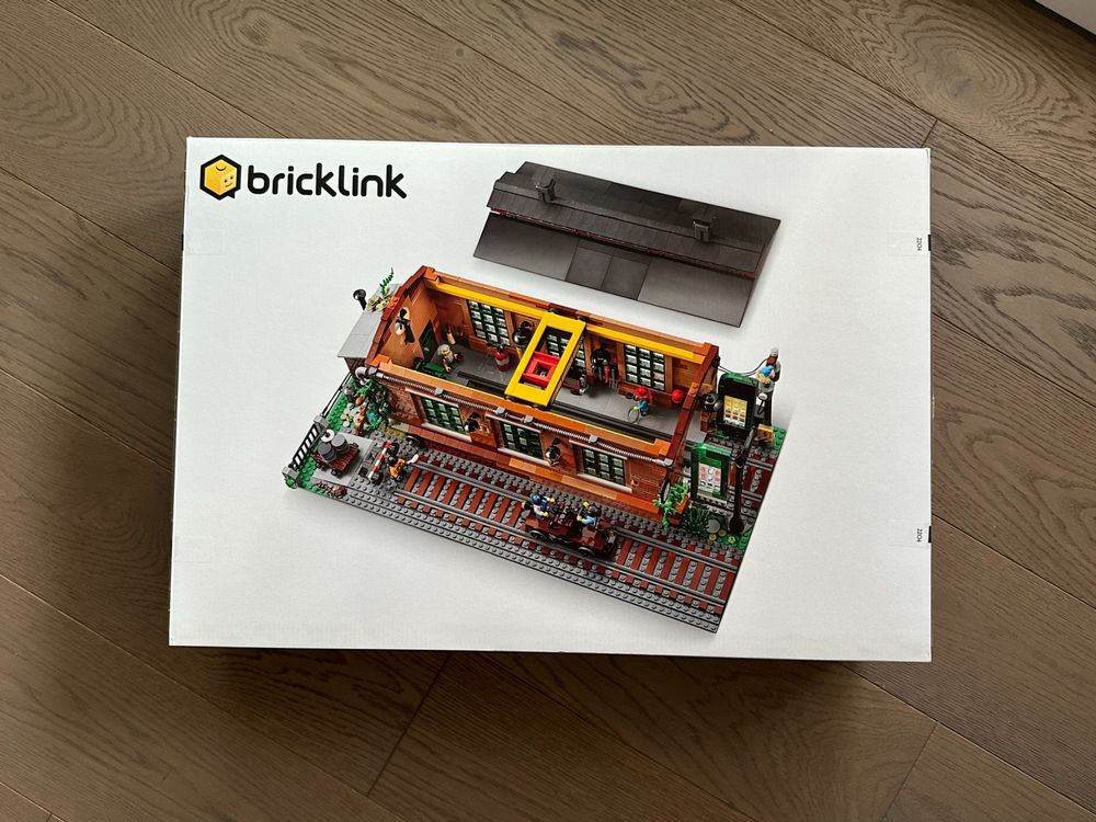 Lego Kit di costruzioni: Lego Bricklink 910033 - Old Train Engine Shed – Nuovo e nell'imballaggio originale da Immensee venduto da Baba0228 1