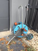 Gardena Schlauchwagen inkl. Gartenschlauch & Spritzbrause 