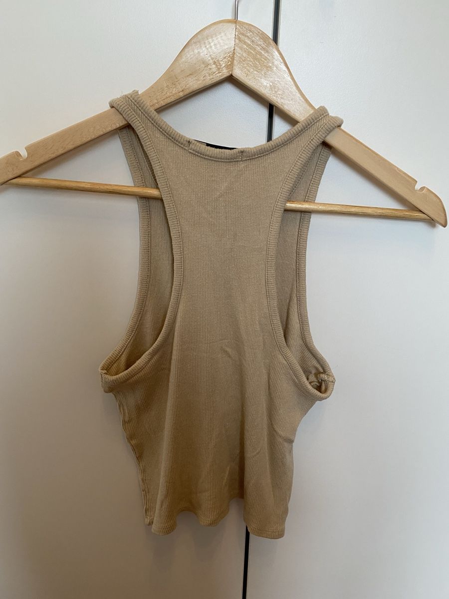 Stradivarius Top: Débardeur Stradivarius, couleur beige, taille S – Nuovo (secondo la descrizione) da Aigle venduto da Celina28 1