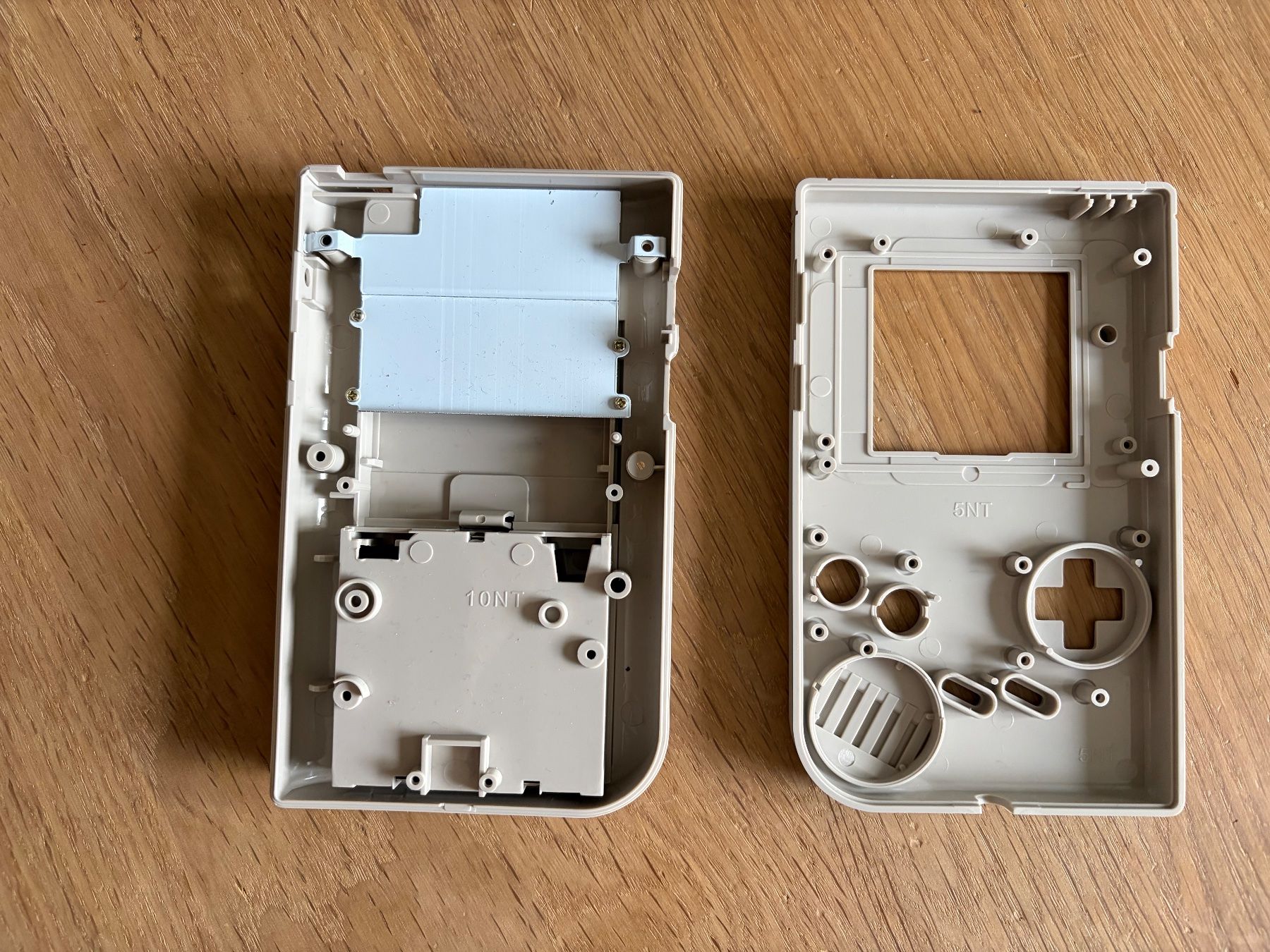 Nintendo Custodie protettive: Nintendo Gameboy Hülle grau – Usato da Muttenz venduto da bargain_hunter 1