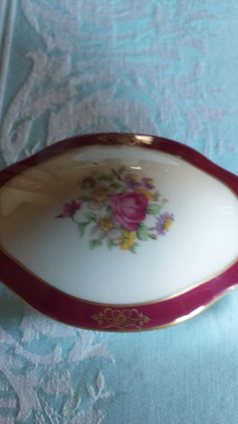 Tutte le decorazioni: Porzellan Döschen – Usato da Wünnewil venduto da 04Blume