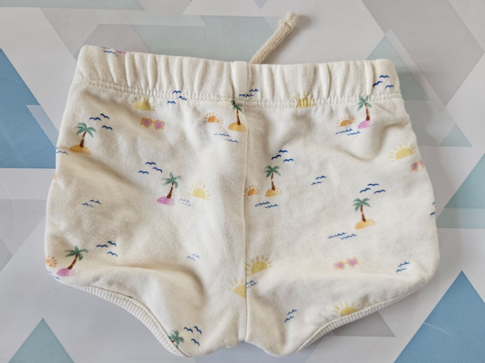 Manor Hosen: Baumwolle Shorts Gr. 68 – Gebraucht aus Worb von jun_fj8w 1
