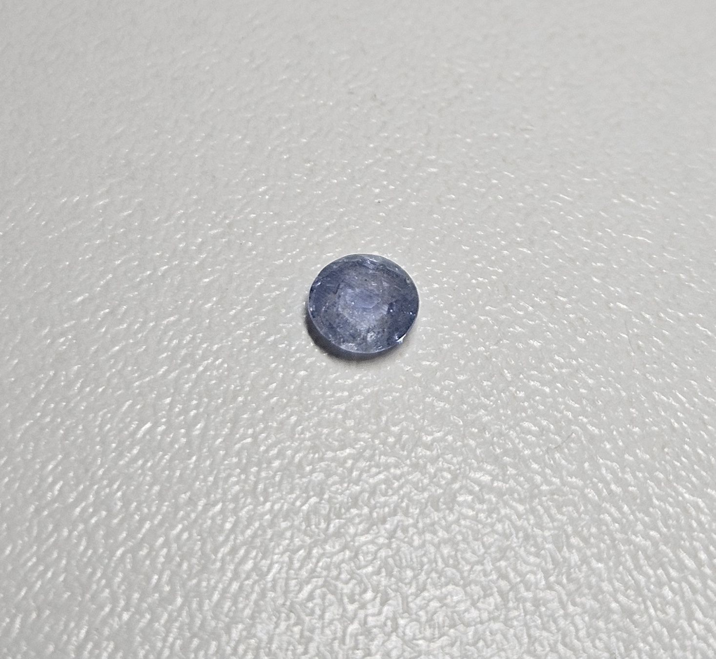 Pietre preziose: Saphirs verts et bleu – Usato da Bussigny venduto da niwa_mikan 4