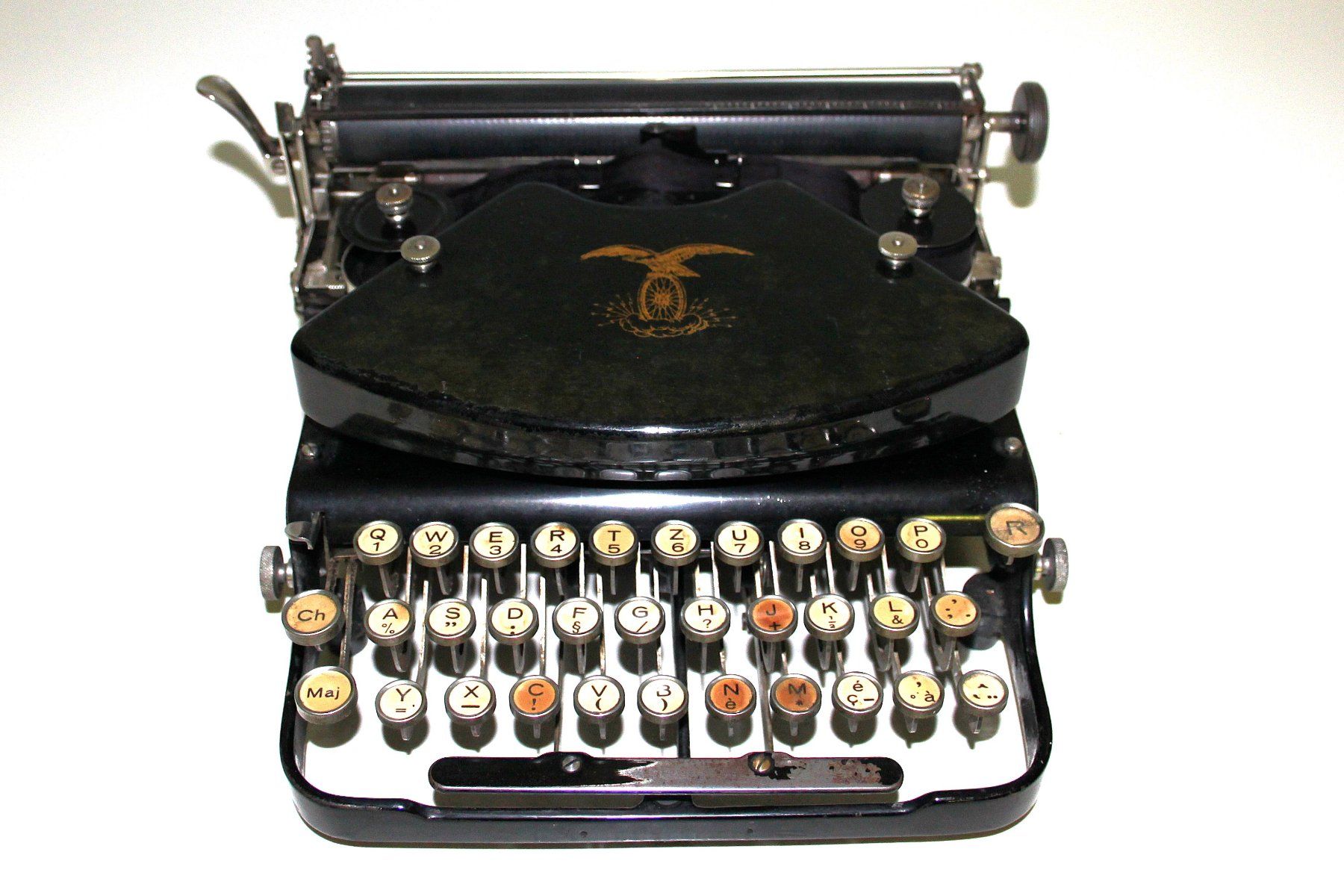 Schreibmaschinen: Rare, Petite machine à écrire ancienne – Gebraucht aus Cernier von Oural1 2