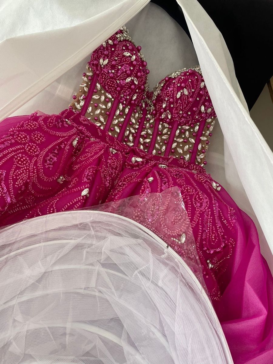 Vestiti: Robe de mariage – Nuovo e nell'imballaggio originale da Delémont venduto da Vendeur_3