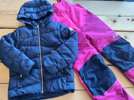 2in1 Reima Daunenjacke / Jacke 128 & Helly Hansen Skihose