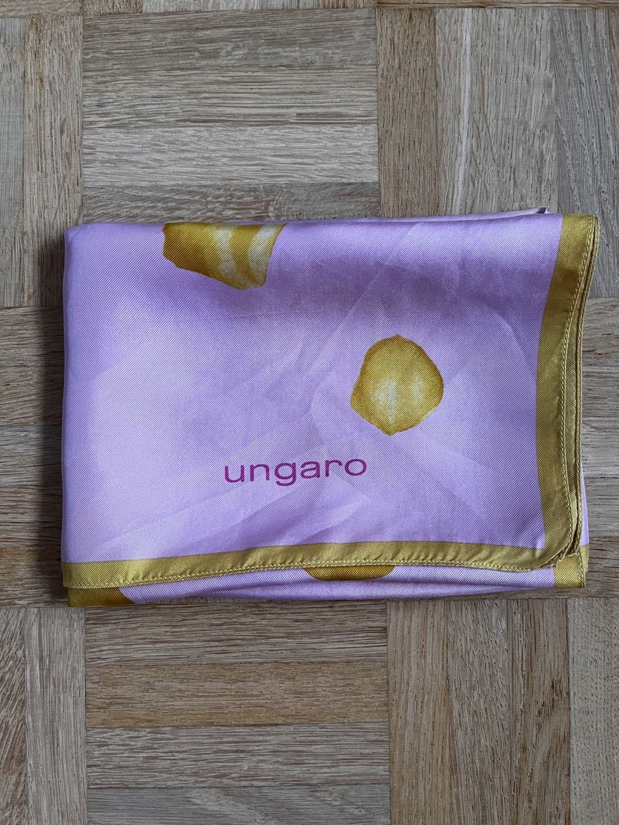 Foulards, Tücher & Schals: Ungaro Seidentuch, Made in Italy – Gebraucht aus Zürich von Kleanthy