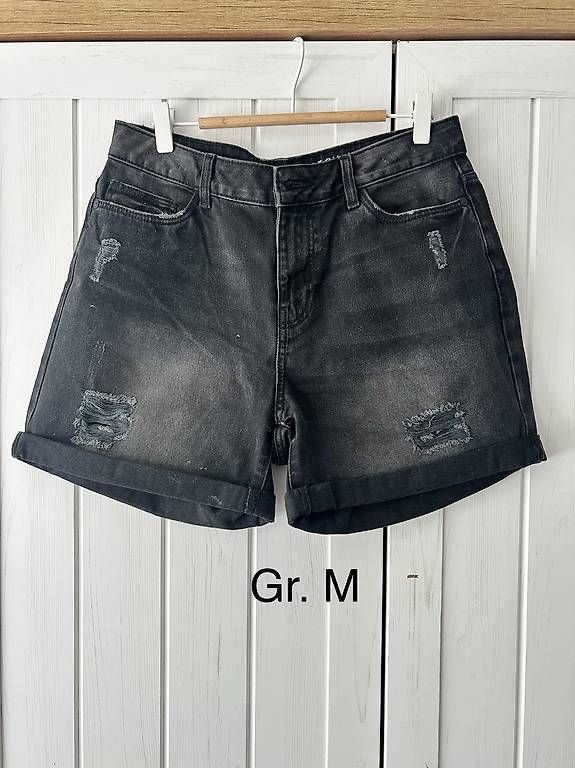 Pantaloni: Div. kurze Hosen – Usato da Kaisten venduto da Sommaren 1