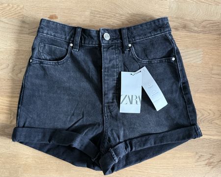 Jeansshorts, Zara, Grösse 36, neu