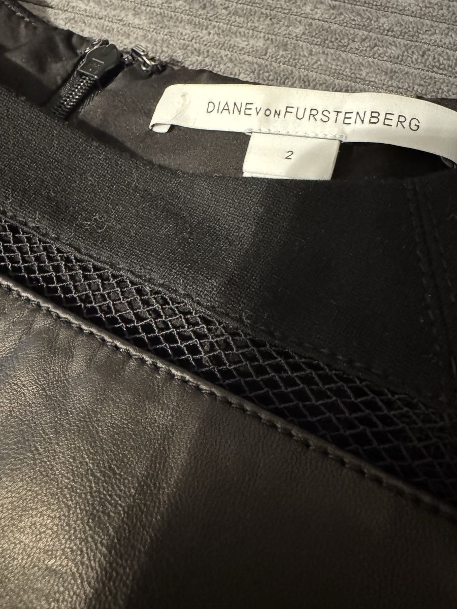 Diane von Furstenberg Vestiti: Diane v. Furstenberg Kleid. Gr.2, Schwarz – Usato da Bottighofen venduto da Swisssu11 2