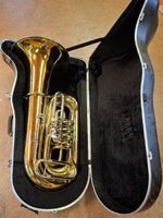 Tuba avec étui, en Fa de marque B&S, modèle 3100/W-L (PT-12)