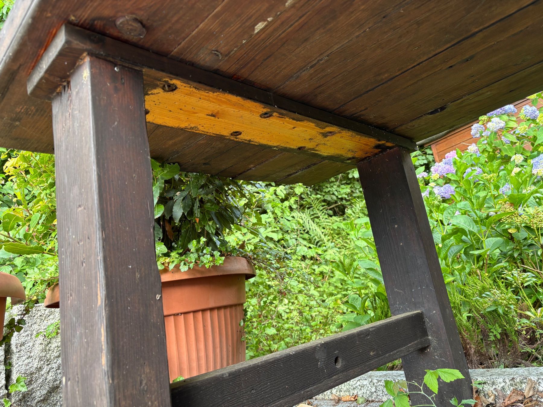Tische: Gartentisch, massivholz – Gebraucht aus Gebenstorf von Ta-Dah 3
