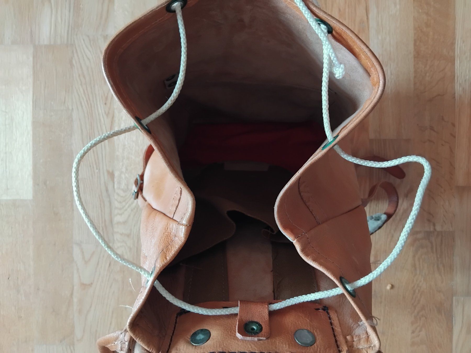 Sacs à dos: Rucksack – D'occasion à Nuglar par jentel 2