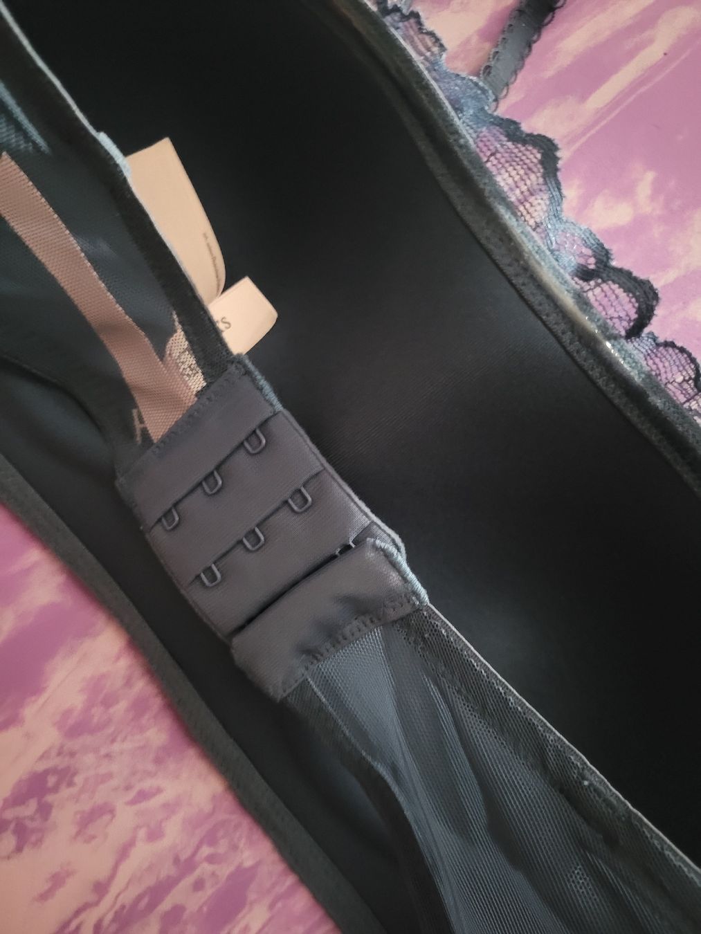 Victoria's Secret Sonstige Unterwäsche: Victoria's Secret Bandeau BH – Neu und originalverpackt aus Zürich von vic_w2tl 1