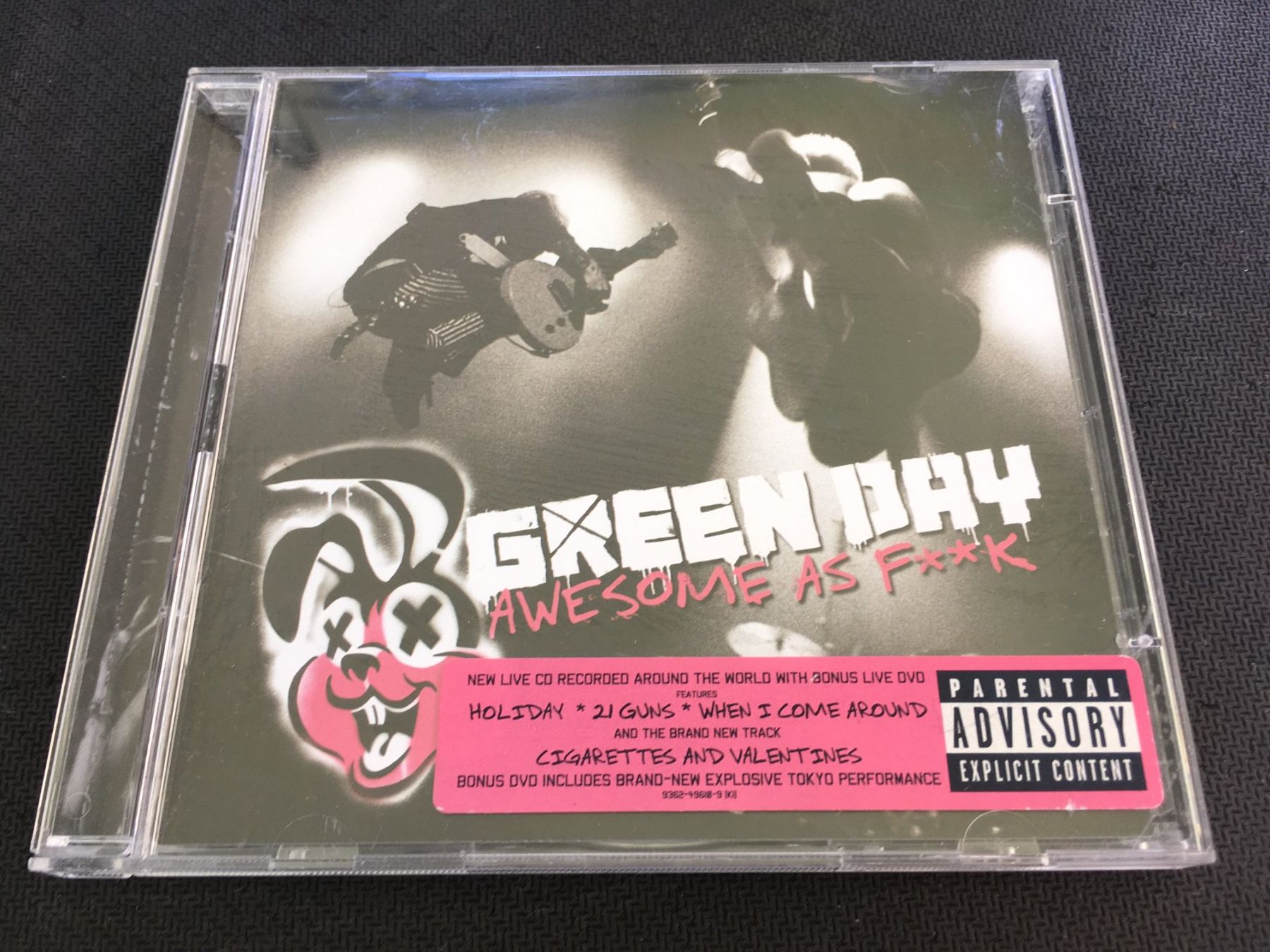 CD: Greenday - Awesome as F**k -CD- CD+DVD – Usato da St.Gallen venduto da MedienJoe