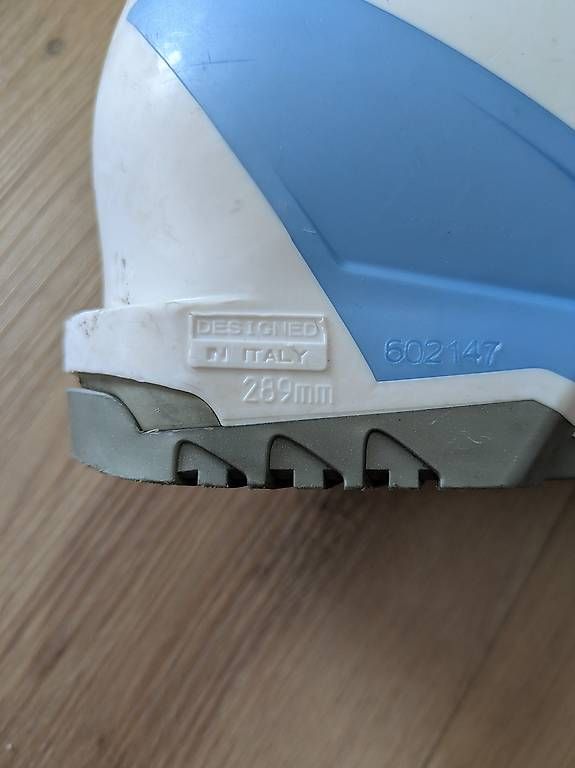 Damenschuhe: Skischuh Head Damen Gr. 38 - 38.5 – Gebraucht aus Gossau SG von kognit 1