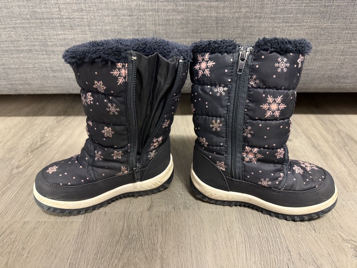 Scarpe per ragazze: Winterstiefel von Coreina, Grösse 26 – Usato da Zürich venduto da f_c_barcelona 2