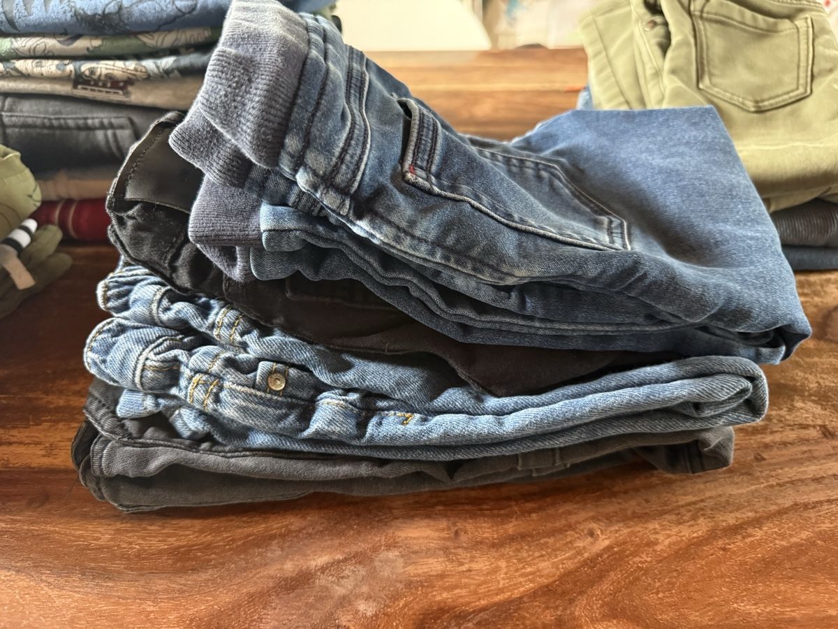 Kleiderpakete & -sets: Kleiderpaket Gr. 104/110 Jungen – Gebraucht aus Rothrist von Naomi01 4